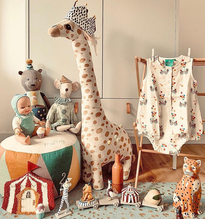 Ins new Nordic creative cute giraffe doll plush toy pillow doll sleeping pillow can stand