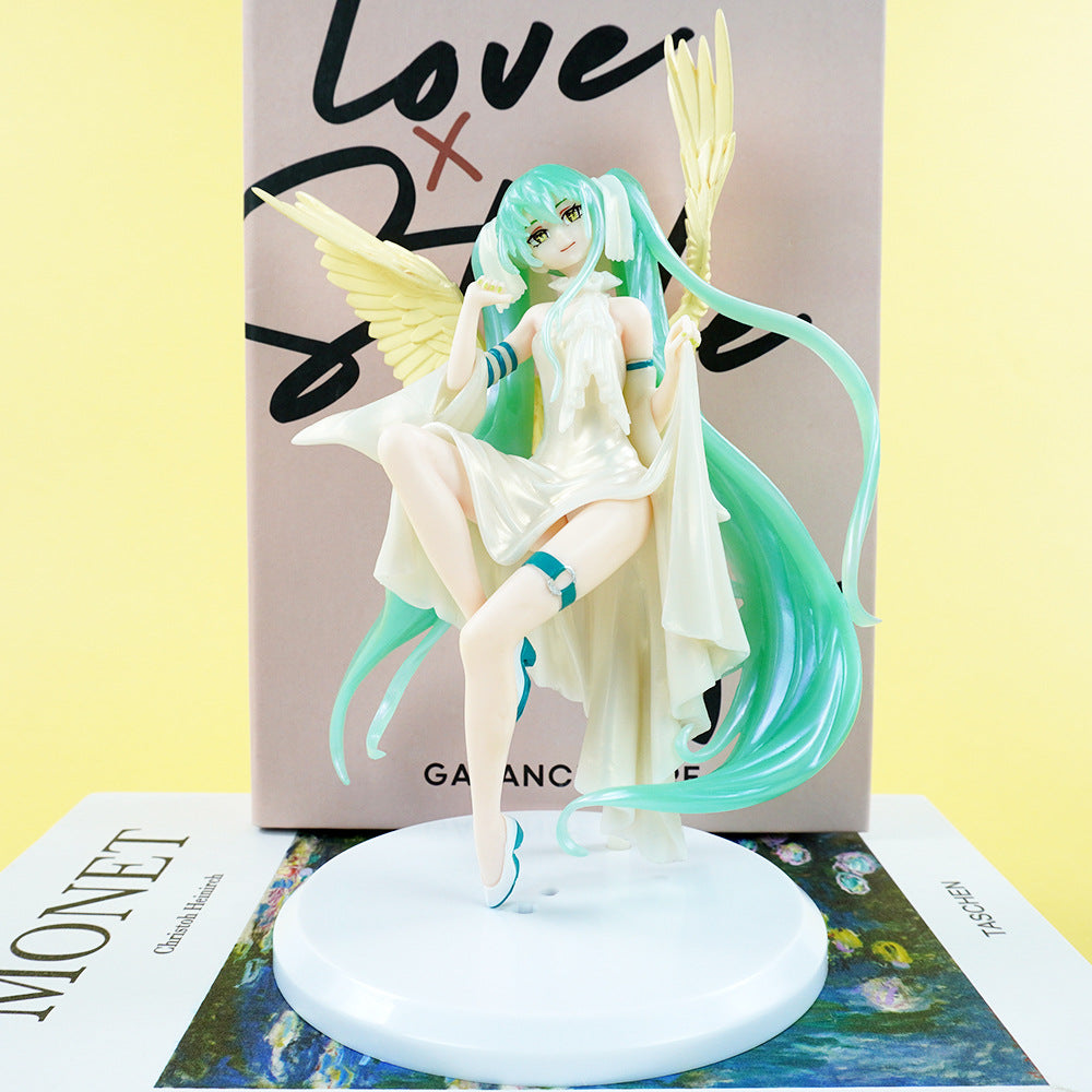 Wholesale Sakura Hatsune Figure Miku Dance Cinderella Hatsune Model Ornament Gift Anime Peripheral